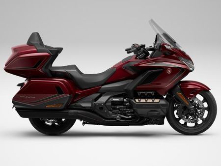 ホンダ ゴールドウイング 店頭現車無し、要取り寄せ車両。 1
