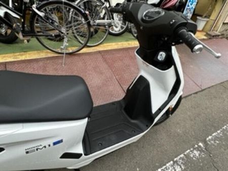 ホンダ EM1e 店頭現社無し・お取り寄せ車両 4