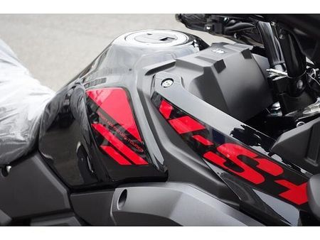 スズキ Vストローム250 さらに、今月のご契約特典としてセラミックコート施工をサービスで実施させていただきます!! 14