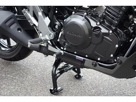 スズキ Vストローム250 さらに、今月のご契約特典としてセラミックコート施工をサービスで実施させていただきます!! 17