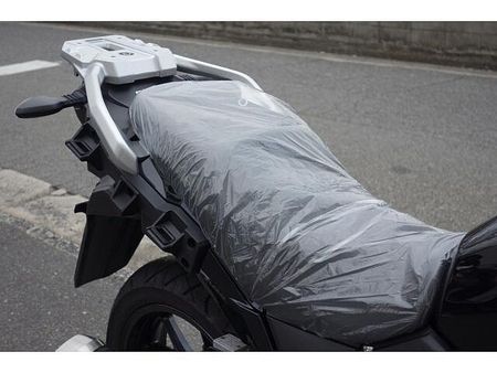 スズキ Vストローム250 さらに、今月のご契約特典としてセラミックコート施工をサービスで実施させていただきます!! 19