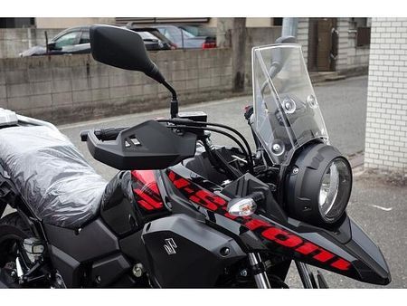 スズキ Vストローム250 さらに、今月のご契約特典としてセラミックコート施工をサービスで実施させていただきます!! 30