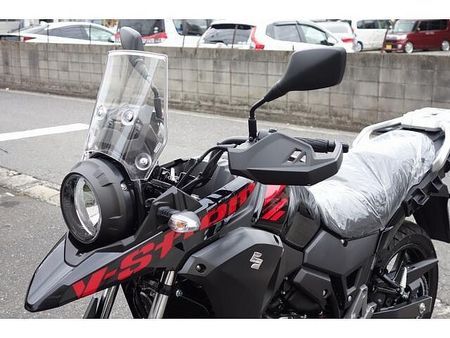 スズキ Vストローム250 さらに、今月のご契約特典としてセラミックコート施工をサービスで実施させていただきます!! 33