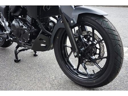 スズキ Vストローム250 さらに、今月のご契約特典としてセラミックコート施工をサービスで実施させていただきます!! 8