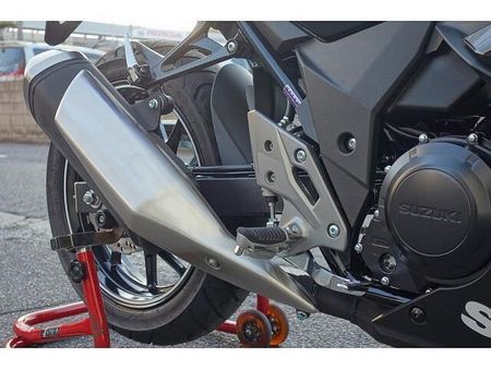 スズキ GSX250R さらに、今月のご契約特典としてセラミックコート施工をサービスで実施させていただきます!! 18
