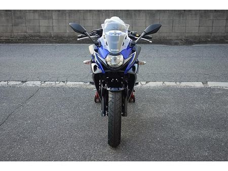 スズキ GSX250R さらに、今月のご契約特典としてセラミックコート施工をサービスで実施させていただきます!! 24