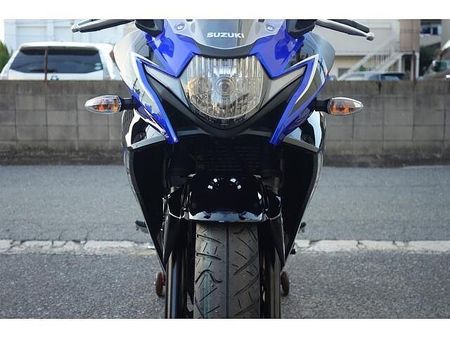 スズキ GSX250R さらに、今月のご契約特典としてセラミックコート施工をサービスで実施させていただきます!! 27