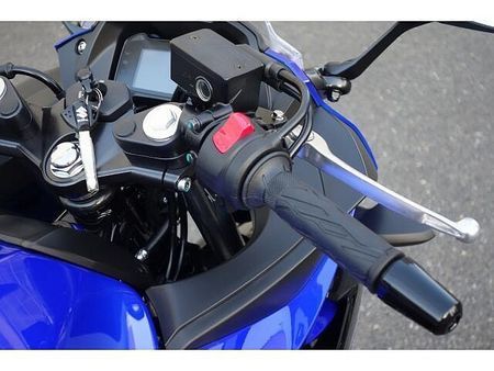 スズキ GSX250R さらに、今月のご契約特典としてセラミックコート施工をサービスで実施させていただきます!! 36