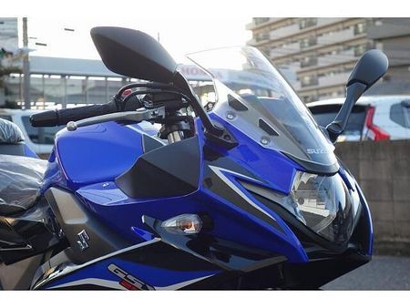 スズキ GSX250R さらに、今月のご契約特典としてセラミックコート施工をサービスで実施させていただきます!! 5