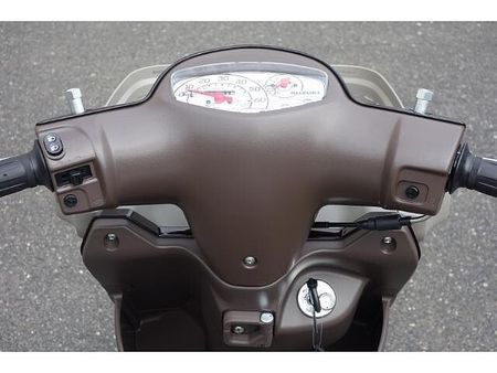 スズキ レッツバスケット 50ccスクータークラストップレベルの軽量ボディ。燃費性能に優れたSEPエンジンを搭載! 36