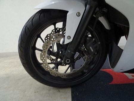 ホンダ CBR650F CBR650F モリワキマフラー ATLASナビ リアボックス 24