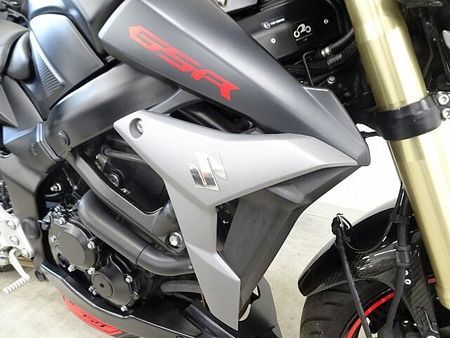 スズキ GSR750 GSR750 ABS 政府承認マフラー カーボンパーツ サイドバック 15