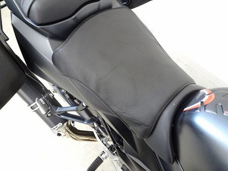 スズキ GSR750 GSR750 ABS 政府承認マフラー カーボンパーツ サイドバック 23