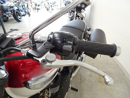 トライアンフ BONNEVILLE T100 【マル得車両】Bonneville T100 2023年モデル サイドバック 26