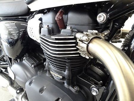 トライアンフ BONNEVILLE T100 【マル得車両】Bonneville T100 2023年モデル サイドバック 31