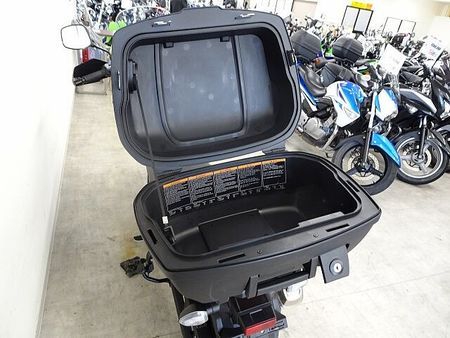 スズキ Vストローム650 V-Strom 650 GIVI ワンキーシステム 29