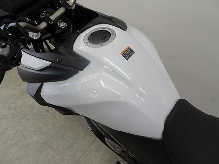 スズキ Vストローム650 V-Strom 650 GIVI ワンキーシステム 40