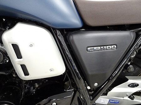 ホンダ CB1100 CB1100EX Final Edition 2021年モデル リアキャリア装備!! 33