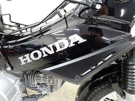 ホンダ クロスカブ50 CROSS CUB 50 くまモン バージョン 2023年モデル ナックルガード ベトナム 22