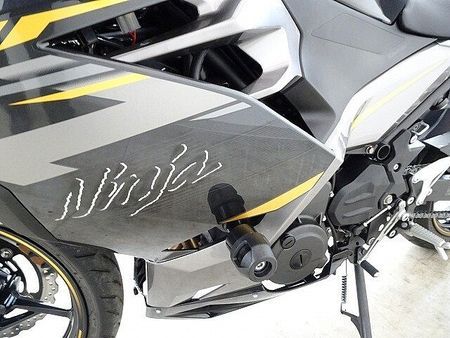 カワサキ ニンジャ 400 Ninja 400 E/Gスライダー マルチバー 16