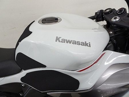 カワサキ ZX-6R Ninja ZX-6R 2025年モデル カラー液晶メーター 19
