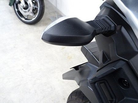 スズキ Vストローム250 V-Strom 250 2022年モデル 純正パニアTOPケース カエディア製マルチバー 36