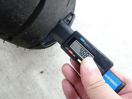 スズキ Vストローム250 V-Strom 250 2022年モデル 純正パニアTOPケース カエディア製マルチバー 40