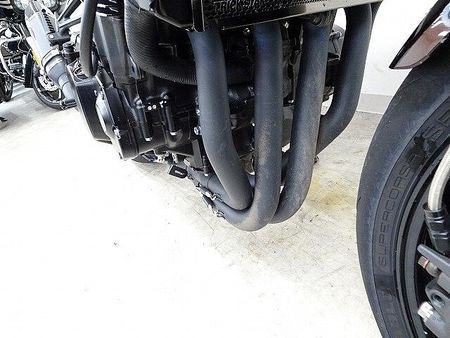 カワサキ Z900RS Z900RS オーリンズリヤサス STRIKERフルエキ ダイマグホイール 11