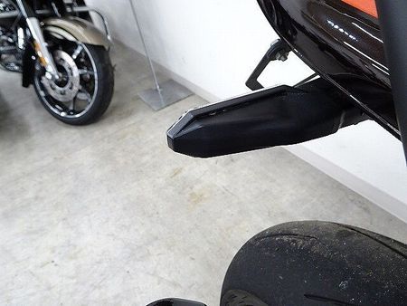 カワサキ Z900RS Z900RS オーリンズリヤサス STRIKERフルエキ ダイマグホイール 32