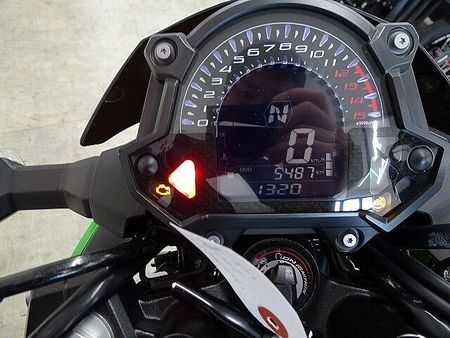 カワサキ Z400 Z400 2022年モデル ヘルメットホルダー 17