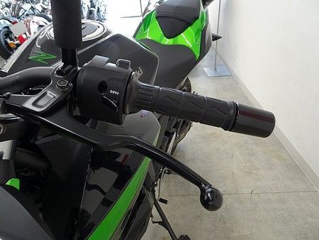 カワサキ Z400 Z400 2022年モデル ヘルメットホルダー 22