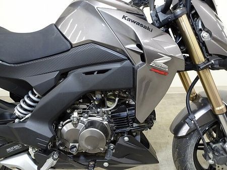 カワサキ Z125 プロ Z125PRO 社外TOPケース装備 17
