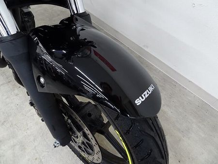スズキ ジクサー 150 GIXXER 150 2023年モデル スクリーン装備 12