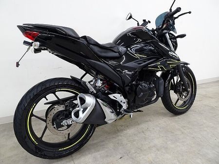 スズキ ジクサー 150 GIXXER 150 2023年モデル スクリーン装備 5
