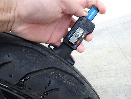 カワサキ Z250 Z250 USB電源 ボックスステイ 2017年モデル!! 20
