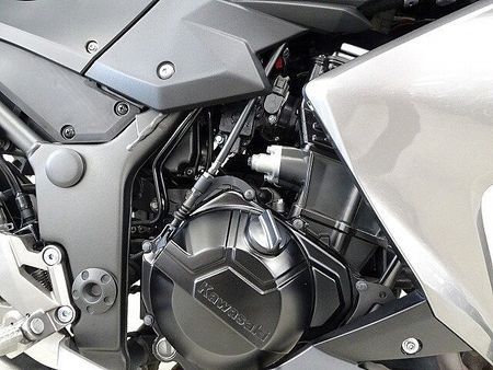 カワサキ Z250 Z250 USB電源 ボックスステイ 2017年モデル!! 33