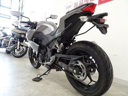 カワサキ Z250 Z250 USB電源 ボックスステイ 2017年モデル!! 9