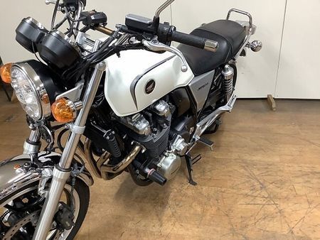 ホンダ CB1100 CB1100 ABS スライダー グラブバー グリップヒーター シガーソケット&USB電源 20