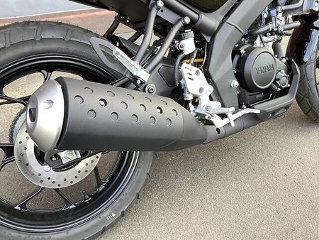 ヤマハ XSR125 展示車の有無・納期については販売店に必ずお問い合わせください。 16