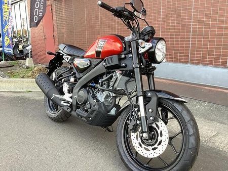 ヤマハ XSR125 展示車の有無・納期については販売店に必ずお問い合わせください。 2