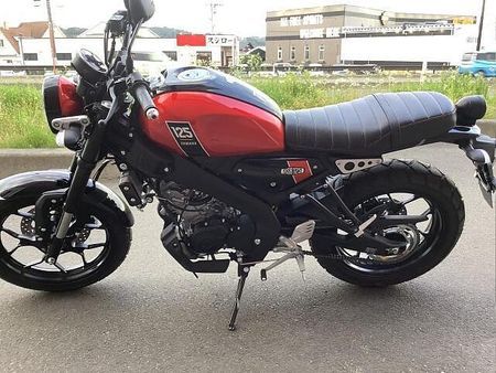 ヤマハ XSR125 展示車の有無・納期については販売店に必ずお問い合わせください。 5