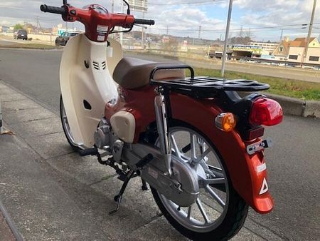 ホンダ スーパーカブ110 新色オレンジ! 4