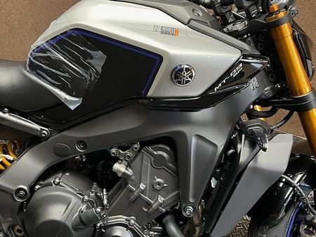 ヤマハ MT-09 現車確認・対面販売をお願い致します。 23