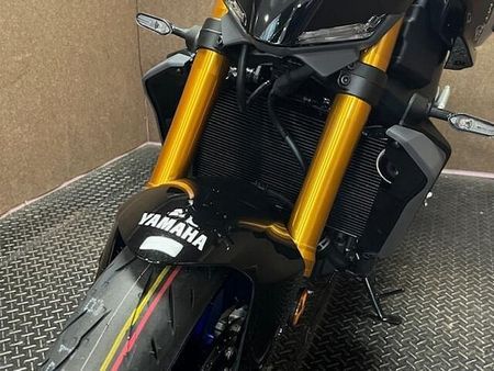 ヤマハ MT-09 現車確認・対面販売をお願い致します。 8