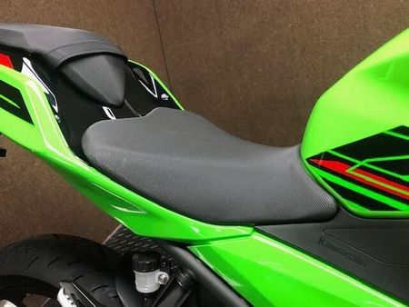 カワサキ ニンジャ 400 現車確認・対面販売をお願い致します。 22