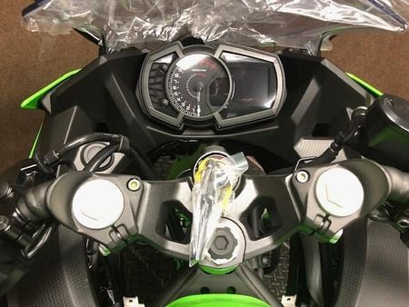 カワサキ ニンジャ 400 現車確認・対面販売をお願い致します。 25
