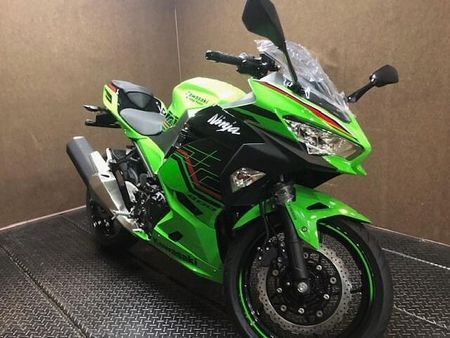 カワサキ ニンジャ 400 現車確認・対面販売をお願い致します。 3
