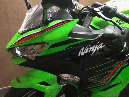 カワサキ ニンジャ 400 現車確認・対面販売をお願い致します。 31