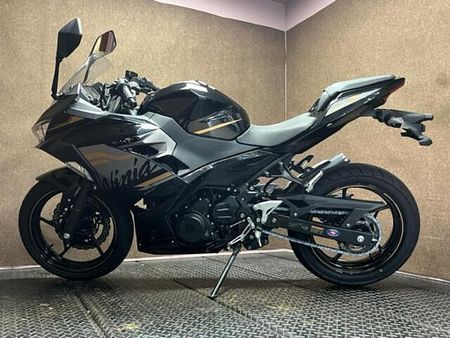 カワサキ ニンジャ 250 現車確認・対面販売をお願い致します。 13