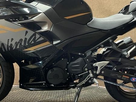 カワサキ ニンジャ 250 現車確認・対面販売をお願い致します。 16